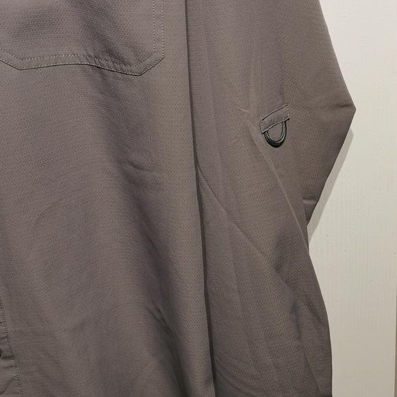 New With Tags Habit Vented UV 40+ Large shirt - Picture 6 of 11